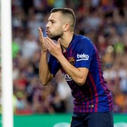 Barcelona, Jordi Alba'yla sözleşme yeniledi