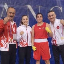 Sırbistan'da Milli boksörlerden 7 madalya