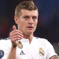 Kroos 4 yıl daha Real Madrid'de