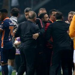 Başakşehir, Terim'in ismini kaldırmak için harekete geçti