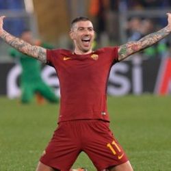 Fenerbahçe Kolarov'u ikna etti