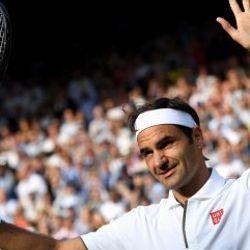 Federer Wimledon'da yarı finalde