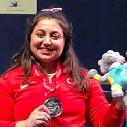 Sibel Çam dünya ikincisi oldu