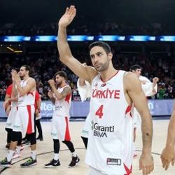 12 Dev Adam, Olimpiyat elemeleri için sahaya çıkıyor