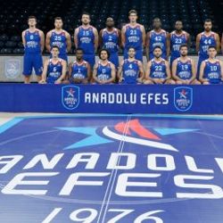 Anadolu Efes, Avrupa kupalarında 659. maçında