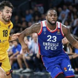 Anadolu Efes galibiyetle tanıştı