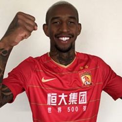Fenerbahçe, Talisca'yı istiyor