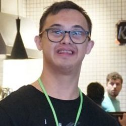 Down sendromlu gençten altın madalya