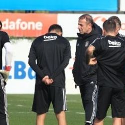 Avcı, 6 as oyuncusunu İngiltere'ye götürmeyecek