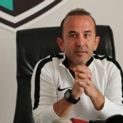 Mehmet Özdilek: Trabzon'dan puan almak istiyoruz