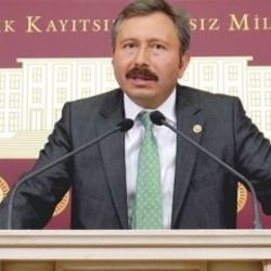 İdris Bal cemaat partisine katılacağı iddiasını yalanladı