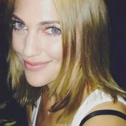 Meryem Uzerli: Türkiye'ye dönüyorum