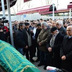 Metin Kaçan son yolculuğuna uğurlandı