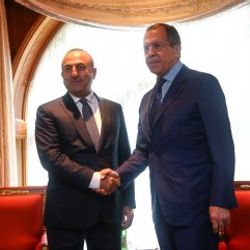 Dışişleri Bakanı Lavrov ile telefonda görüştü