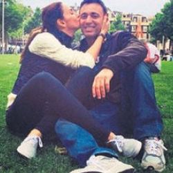 Mustafa Sandal ve eşinin romantik tatili
