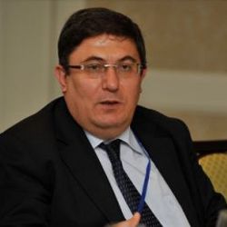 IMF'de Türk direktör