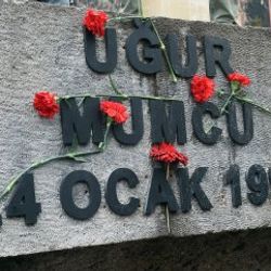 Kemal Kılıçdaroğlu Uğur Mumcu'yu andı