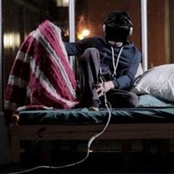 Oculus Rift'le 1 ay sanal dünyada yaşayacak