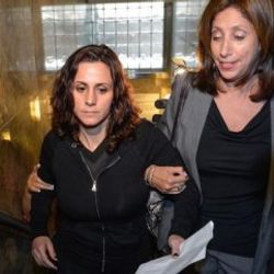 Öğrencisiyle ilişkiye giren ABD'li öğretmen tutuklandı İZLE