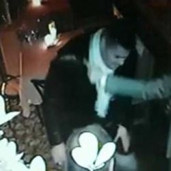 Onur Özbizerdik hapisten çıkar çıkmaz adam vurdu İZLE