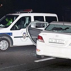 Polisi ezen otomobil silah sayıldı