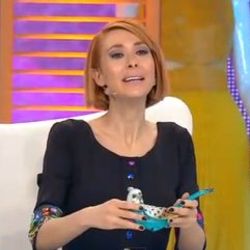 Özlem, Nur Yerlitaş'ın kuşunu kaldırdı İZLE
