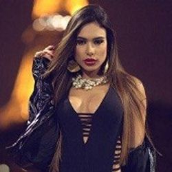 Eski sevgilisinden Neymar'ı çıldırtacak pozlar