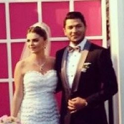 Pelin Karahan Bedri Güntay ile dünya evine girdi