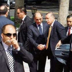 Erdoğan'ın ofisine böcek yerleştiren kişi tespit edildi