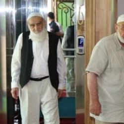 Camiye asansör yaptılar cemaat sayısı arttı