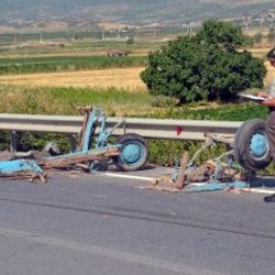 Manisa'da at arabalı trafik kazası: 1 ölü 1 yaralı