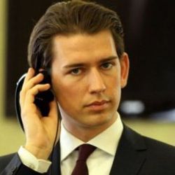 28'lik bakan Kurz imam hatip okulu planına tepki gösterdi