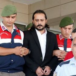 Hürriyet Emrah Serbes'i neden koruyor