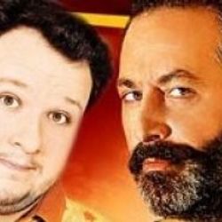 Şahan Gökbakar ile Cem Yılmaz'ın afiş savaşı