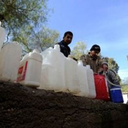 Şam'daki su krizi Esed'i zora soktu