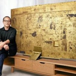 Samsung'un en lüks altın kaplama televizyonu