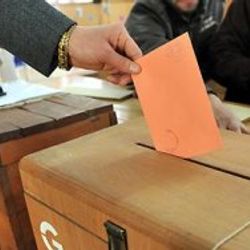MHP'den seçim boyası geri gelsin teklifi