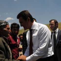 Mustafa Sarıgül Hakkari'de İZLE