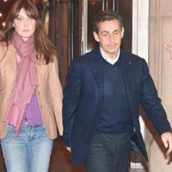 Sarkozy Davos'ta İsrail'i yerden yere vurdu