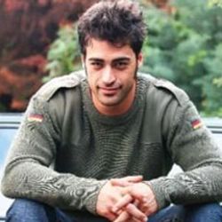 Sarp Levendoğlu'ndan küfürlü tweetler