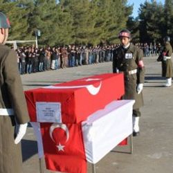 Gabar şehitleri son yolculuğuna uğurlandı