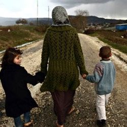 Suriye'de 10 milyondan fazla insan yardıma muhtaç