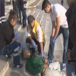 Taksim'de kendisine verilen sigarayı içen kişi bayıldı