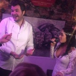 Tarık Akan'ın oğlu evlendi