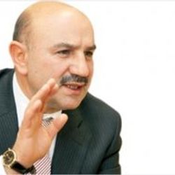 Turgut Altınok AK Parti'den istifa etti