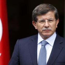 Başbakan Davutoğlu HDP'li Demirtaş'a tepki gösterdi