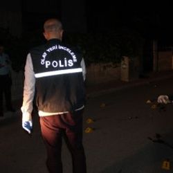 İki kardeş sokak ortasında öldürüldü