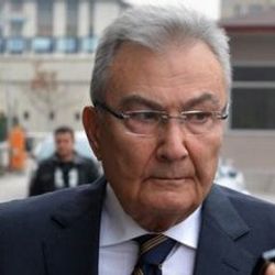 Deniz Baykal'dan Tarhan'ın yeni partisi için ilk yorum