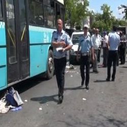 Kadıköy'de halk otobüsü bir kadını ezdi