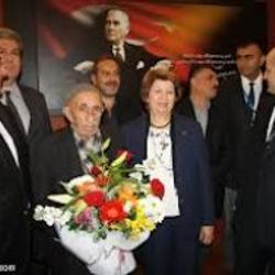 104 yaşında emekli oldu ama diğer hayali gerçekleşmedi